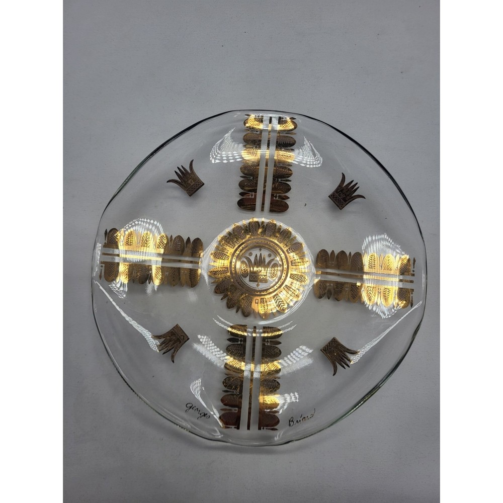 Georges Briard Regalia Crowns & Leaves Plate